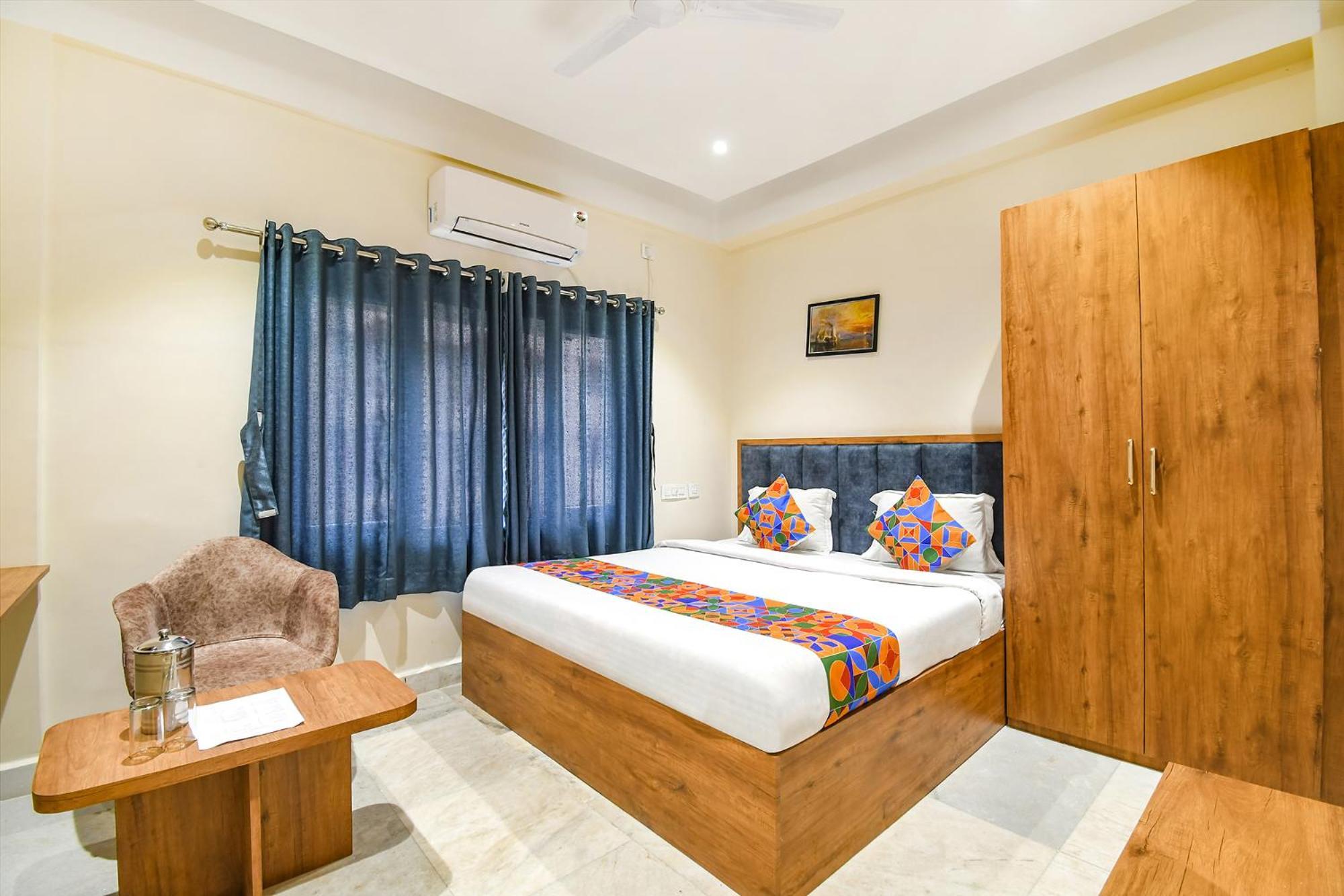 Fabhotel Prime The Golden Plaza - Nr Tarapith Temple Bagian luar foto